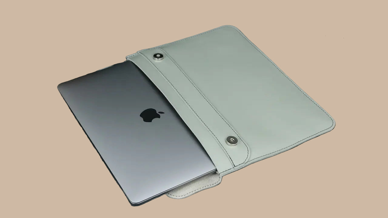Leather Macbook Air Envelope Hülle