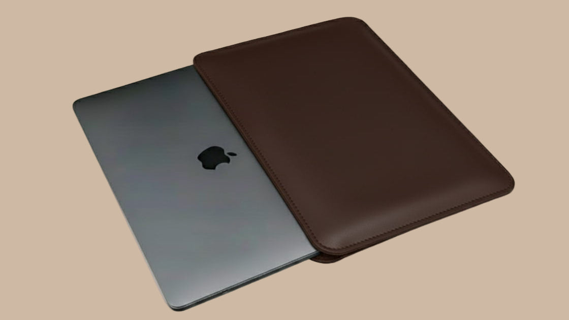 Minimalistische MacBook Air Hülle mit Filz
