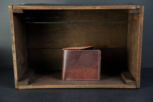Doppelt gefaltete Brieftasche